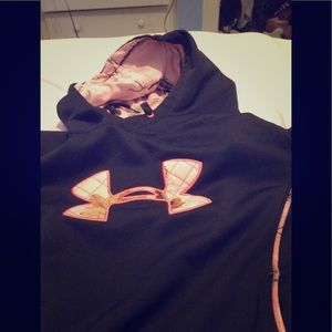 Under Armour Hoodie